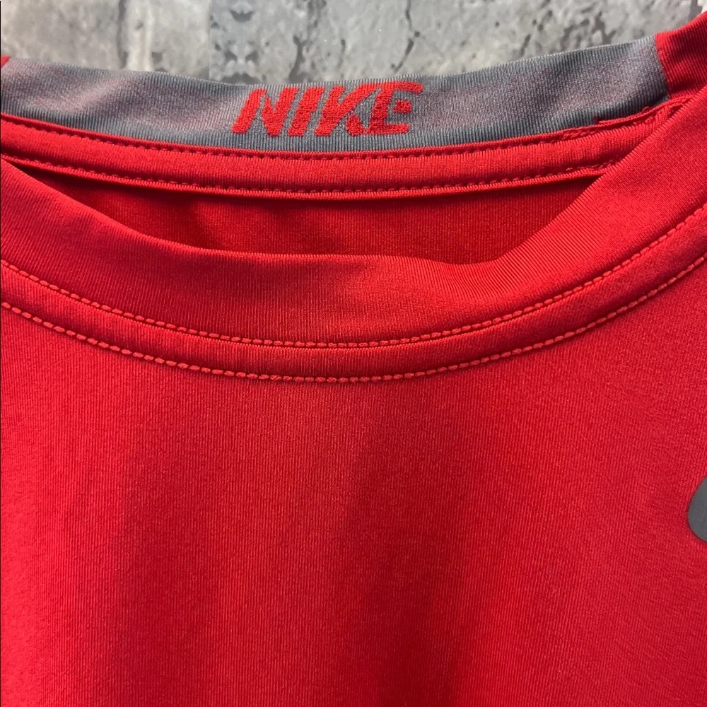Nike‎ Pro Combat Red Performance Tee